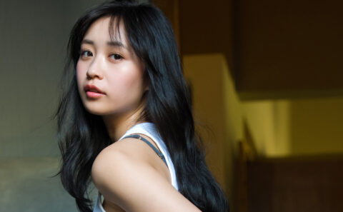 1st写真集 発売決定